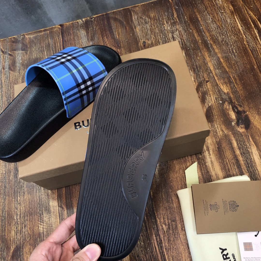 Burberry Slipper 5 - vstockx