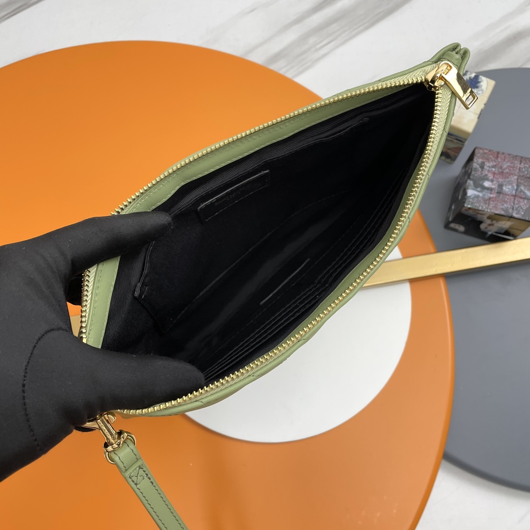 Handbags SAINT LAURENT 413444 size 30  21.5  2 cm - vstockx