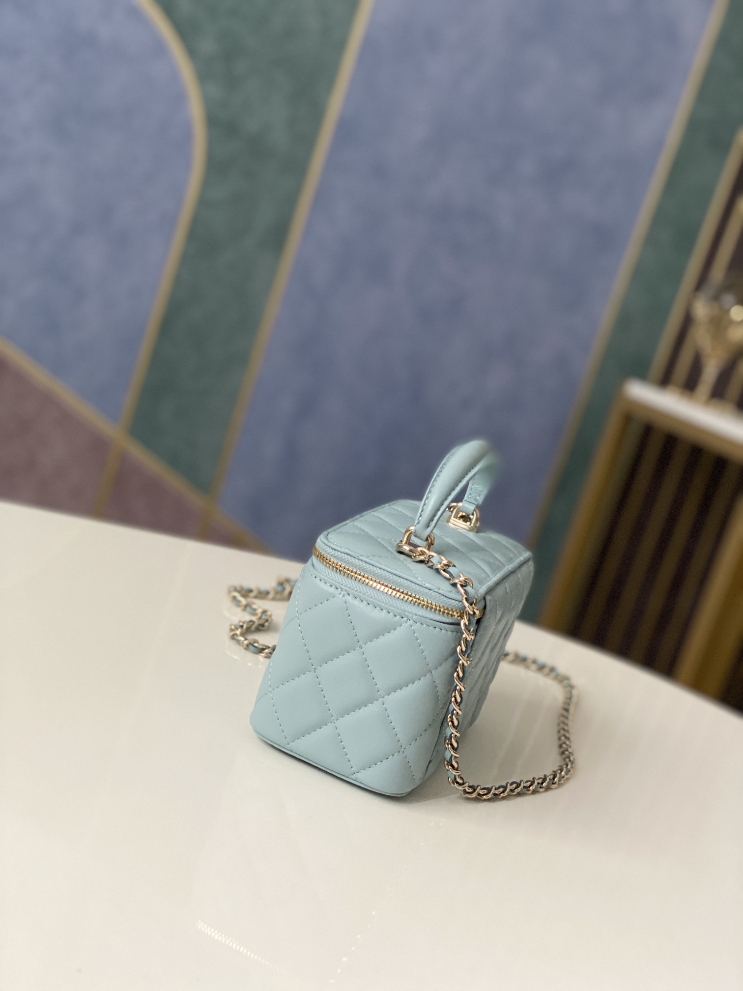 Handbag chanel 81190 size 9.5 17 8 cm - vstockx