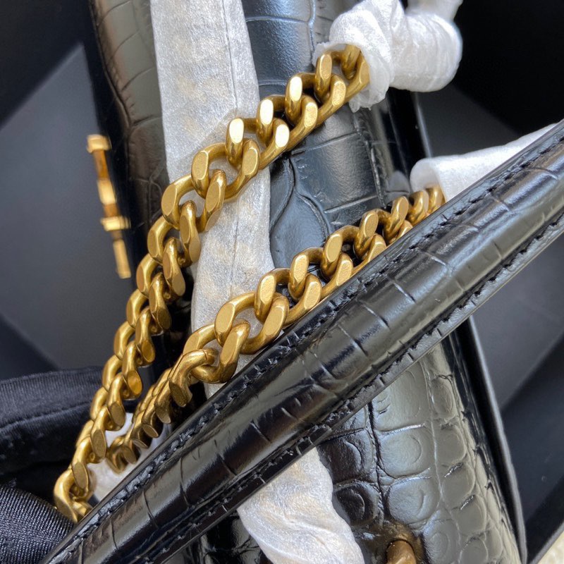 Handbags SAINT LAURENT 442906 size 22x8x16 cm - vstockx