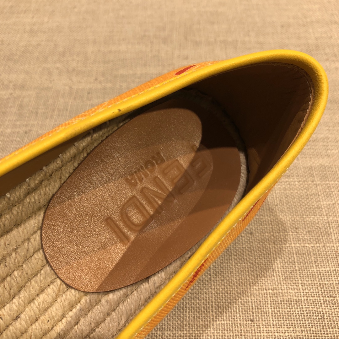 Fendi Espadrilles Sneakers 5 - vstockx