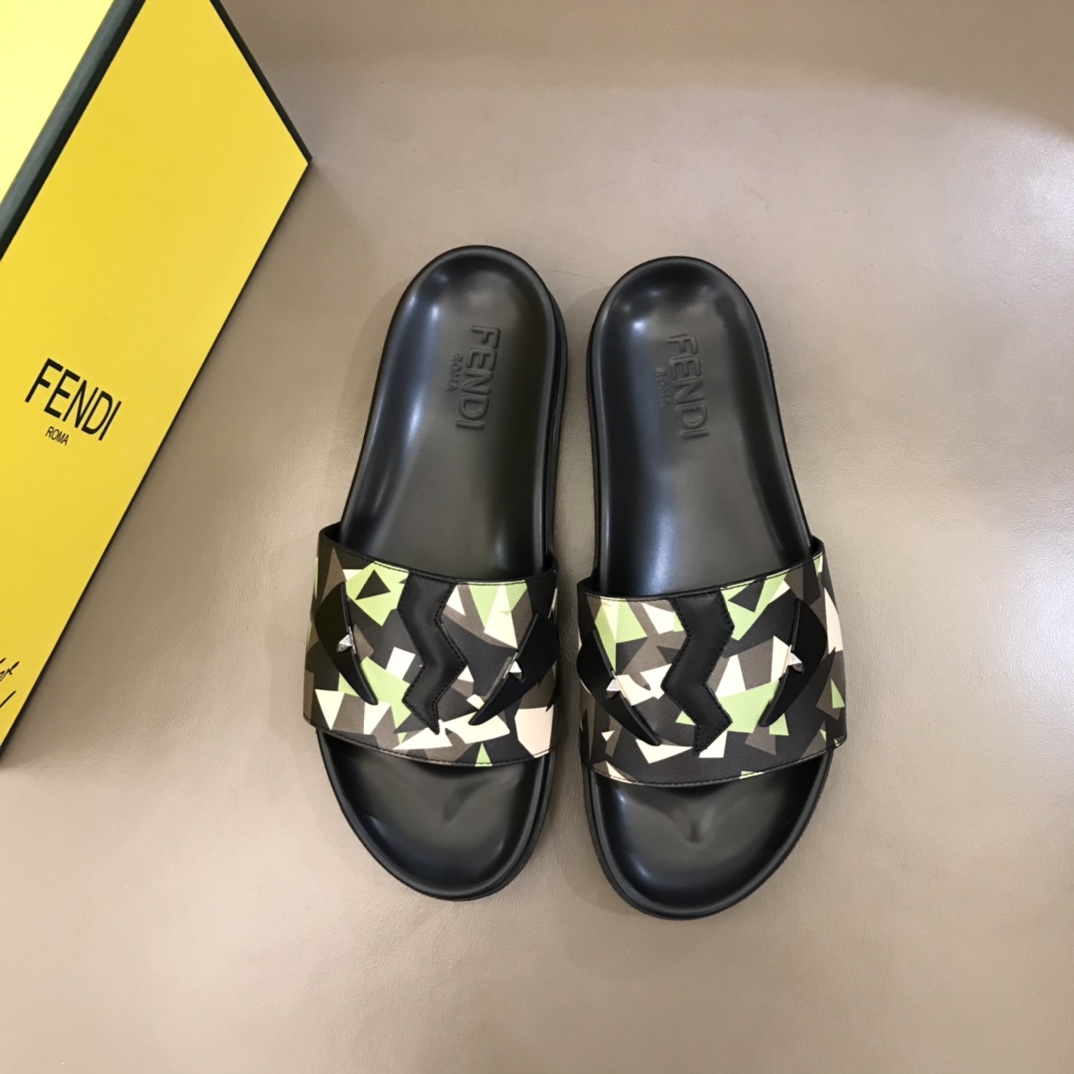 Fendi Slides 19 - vstockx