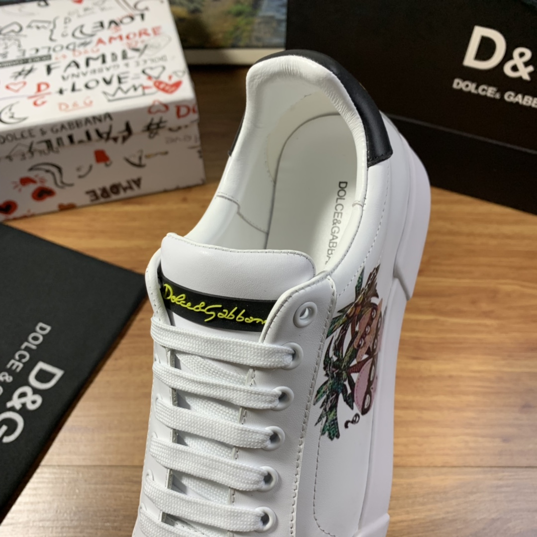 Dolce & Gabbana Low Tops Sneakers 130 - vstockx