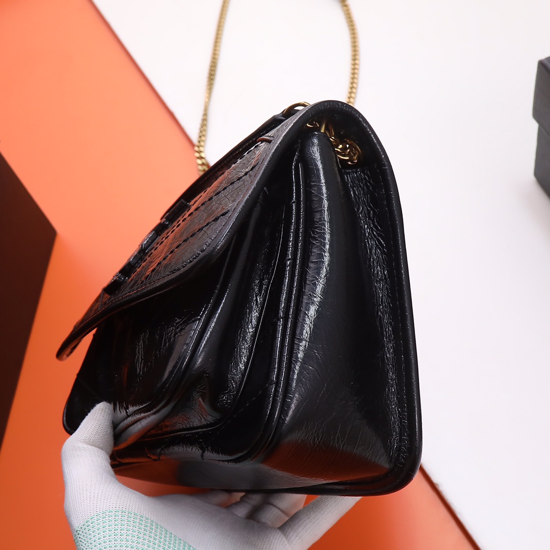 Handbags SAINT LAURENT 533037 size 22x16.5x12 cm - vstockx