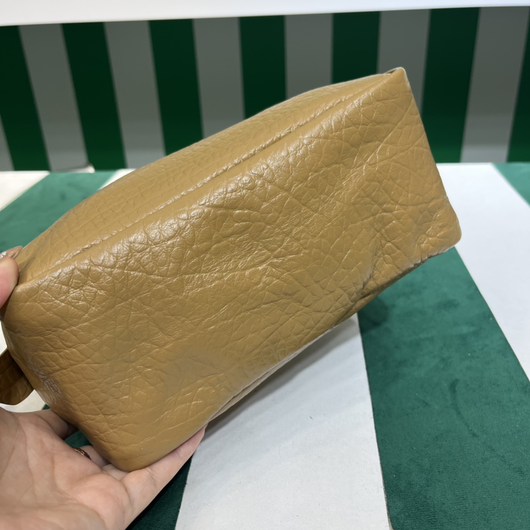 Handbags Prada 1BB081 size:22.5×10.5×16.5 cm - vstockx