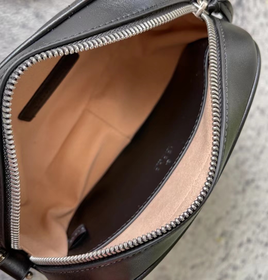 Handbag Gucci 634936 size 18X12X6 cm - vstockx