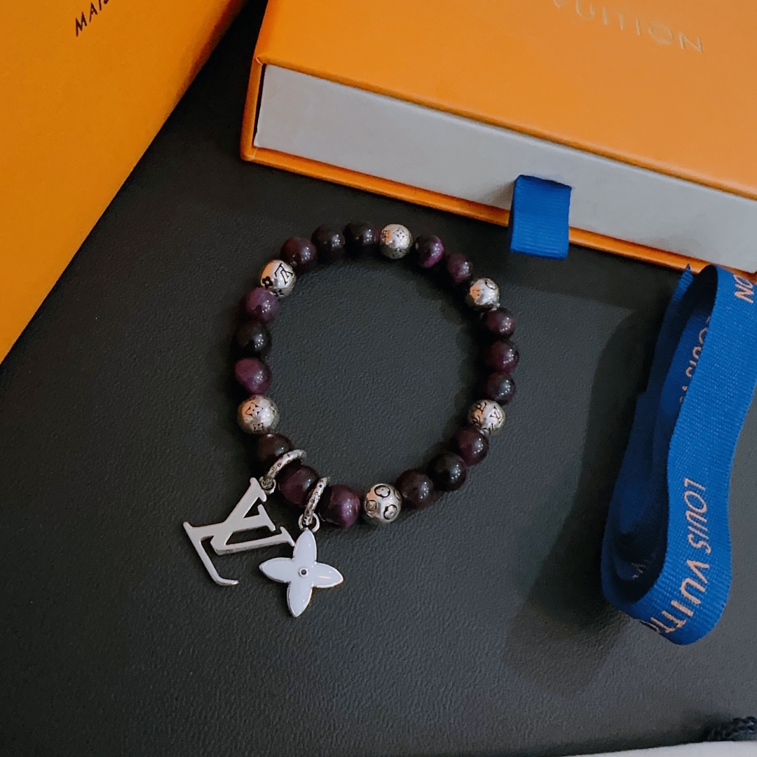 Jewelry Louis Vuitton 379 - vstockx