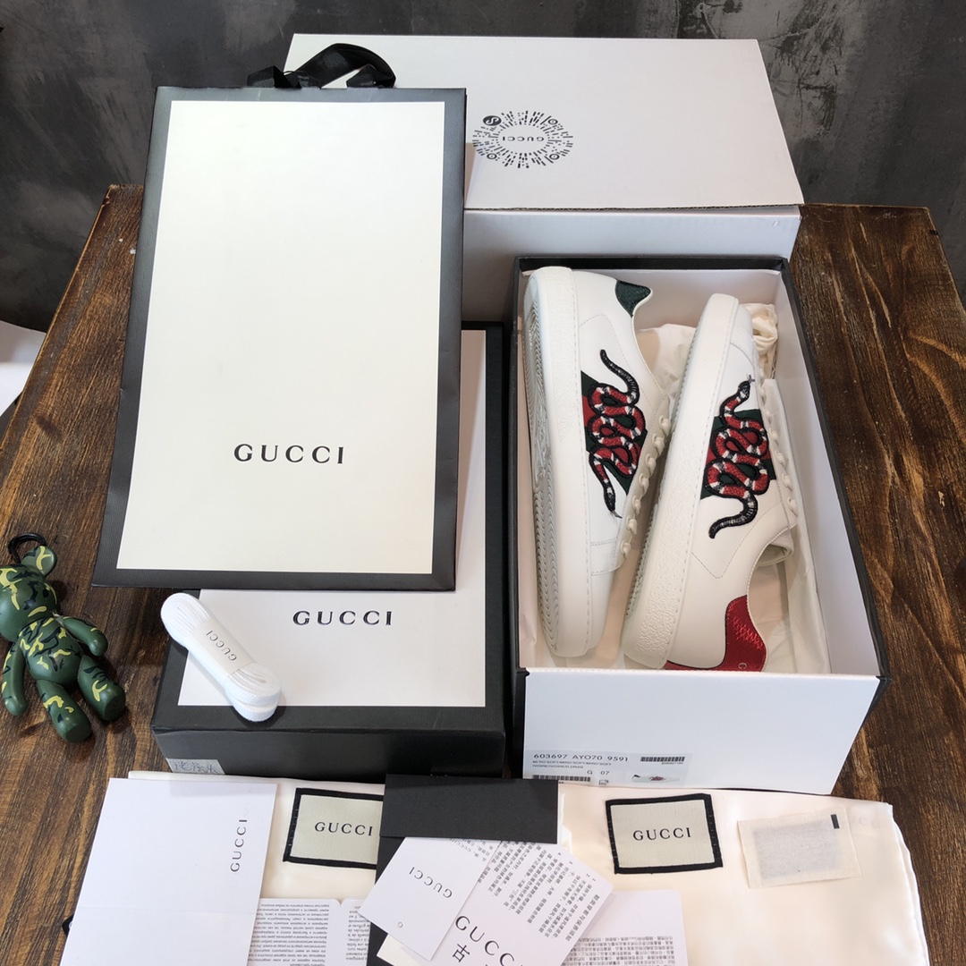 Gucci Ace Embroidered Snake - vstockx