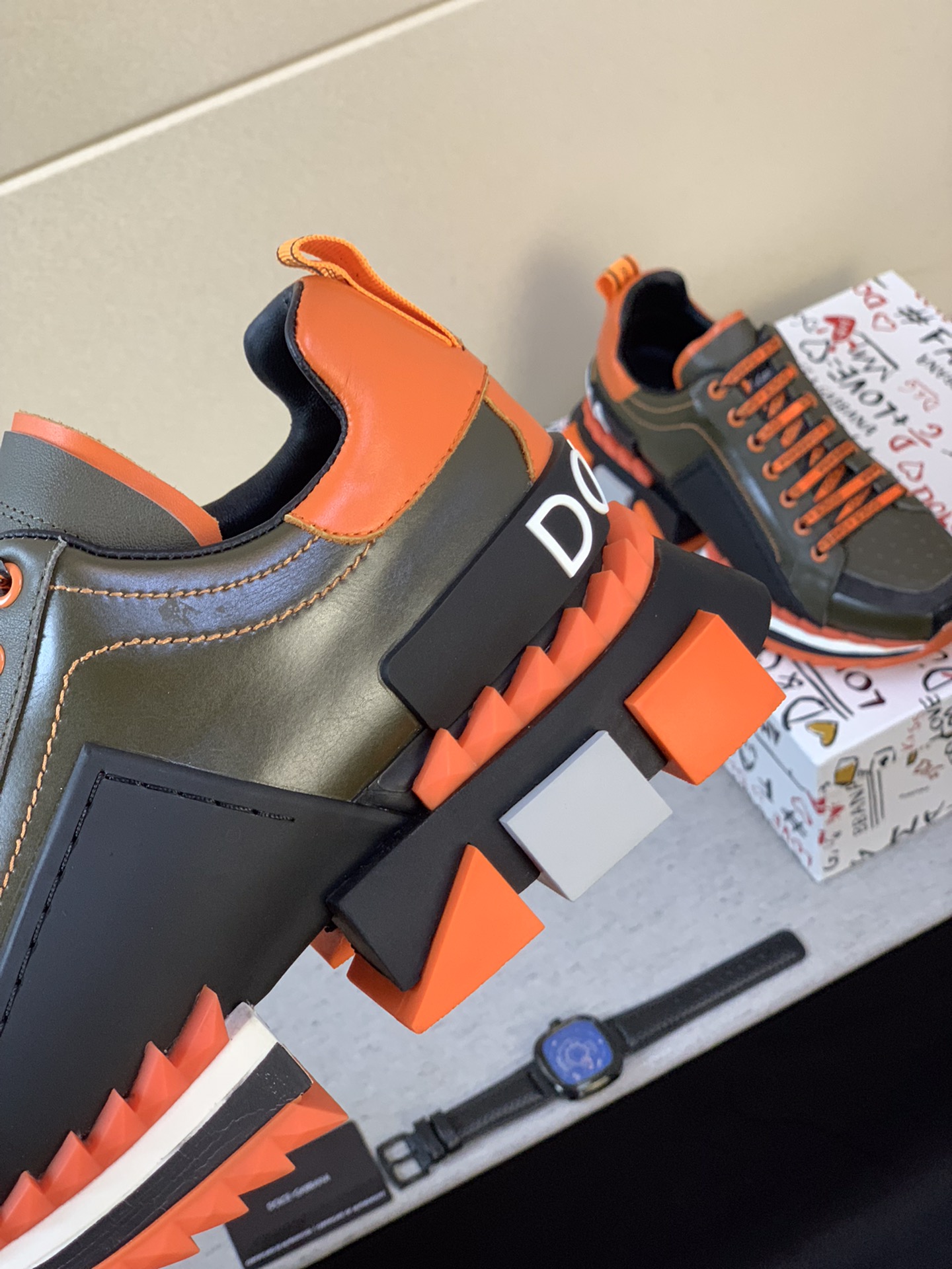 Dolce & Gabbana Low Tops Sneakers 35 - vstockx