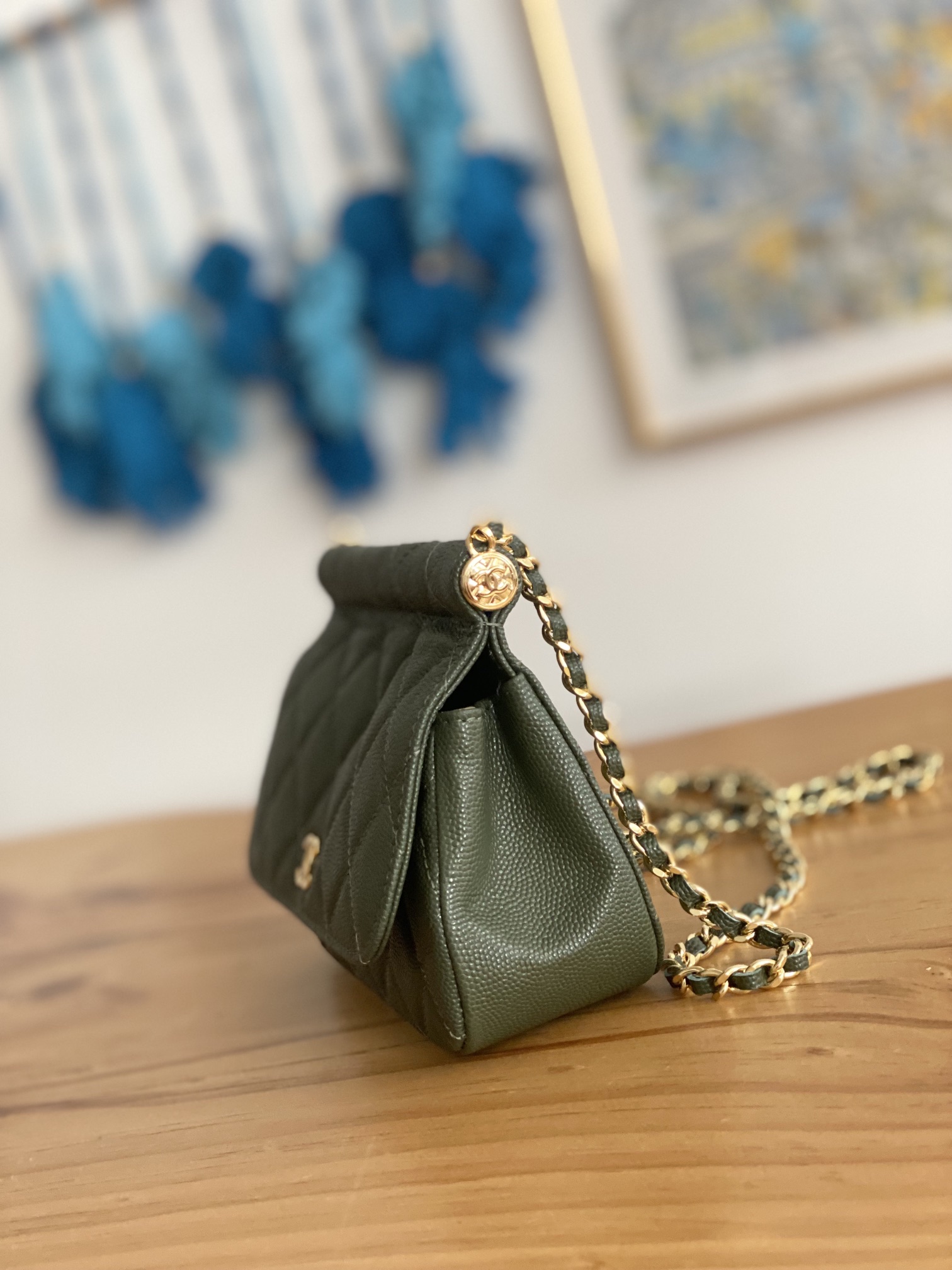 Handbag Chanel AP3008 size 12X17.5X5.5 cm - vstockx