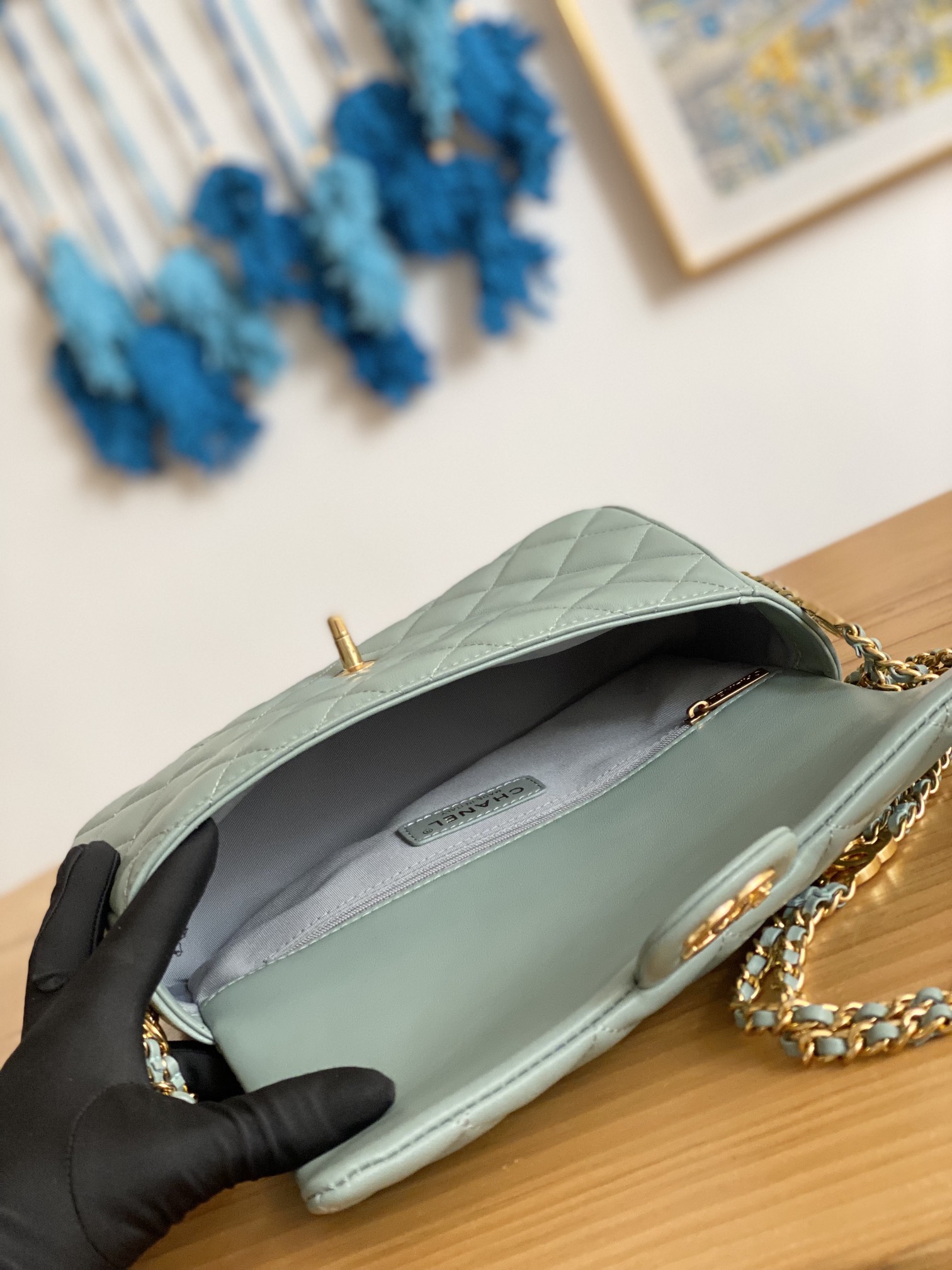 Handbag Chanel AS3777 size 16x24x8 cm - vstockx