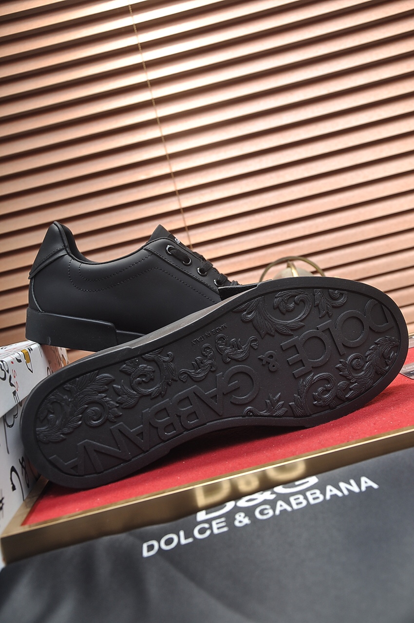 Dolce & Gabbana Low Tops Sneakers 12 - vstockx
