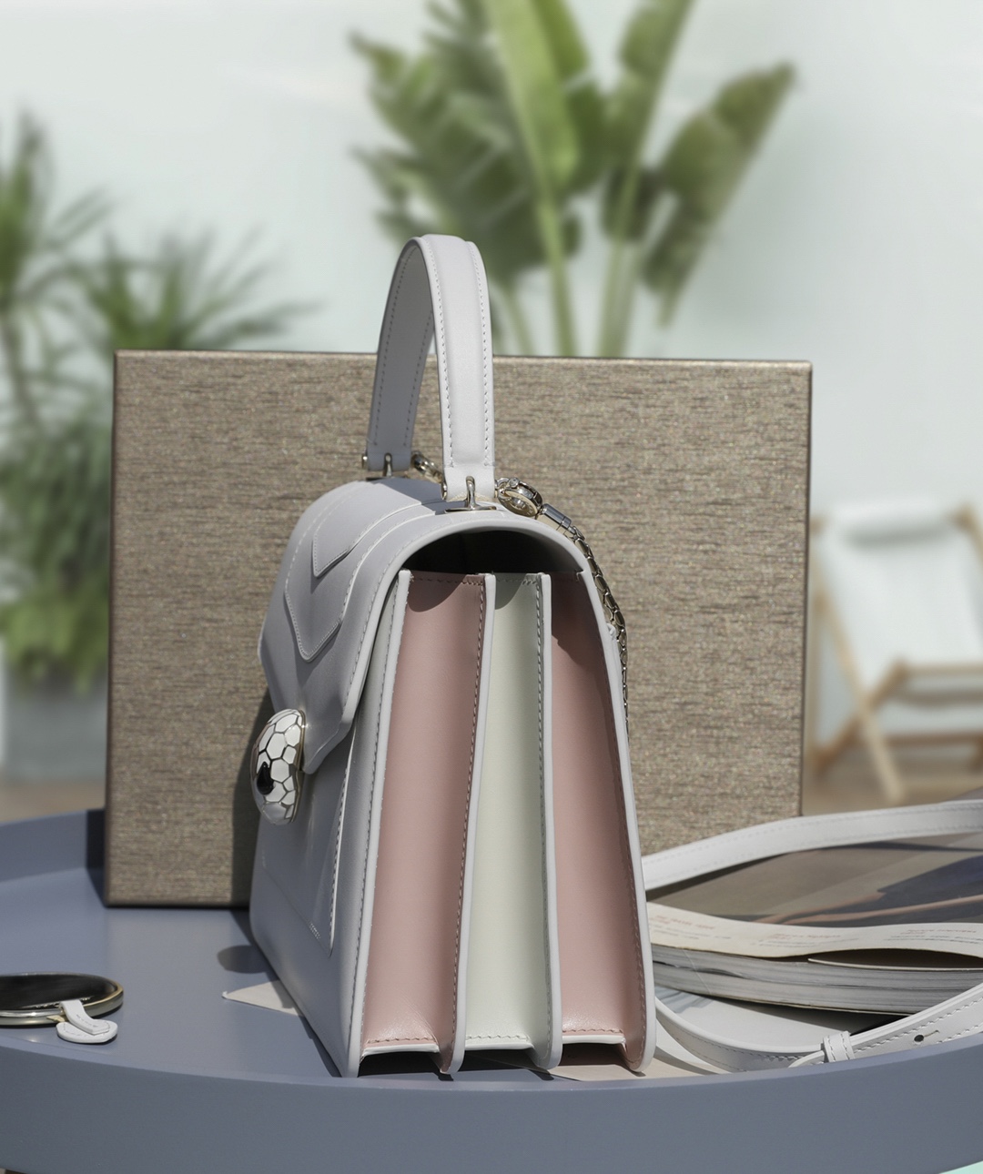 Handbags Bvlgari 3833091150 size:22.5*18.5*11 cm - vstockx