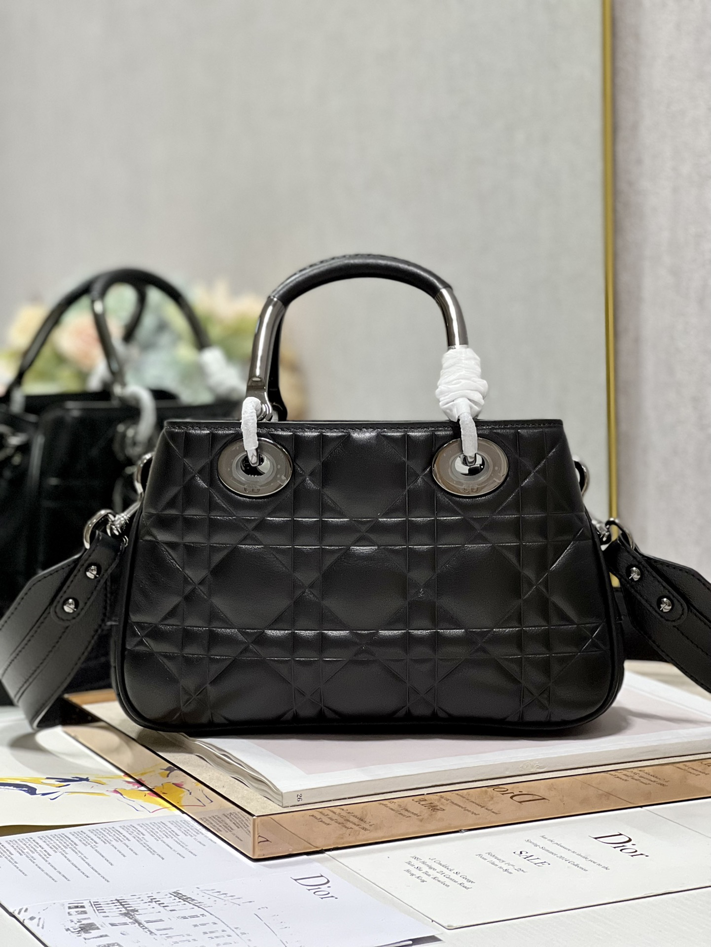 Handbag Dior 1202 size 28  28  9.5 cm - vstockx