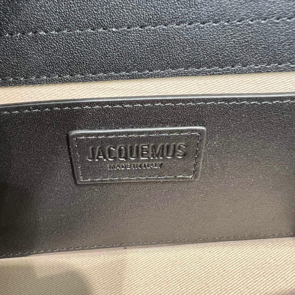 Jacquemus bamnino 2056 Large size: 24x13x7cm Small size: 18x6x7cm - vstockx
