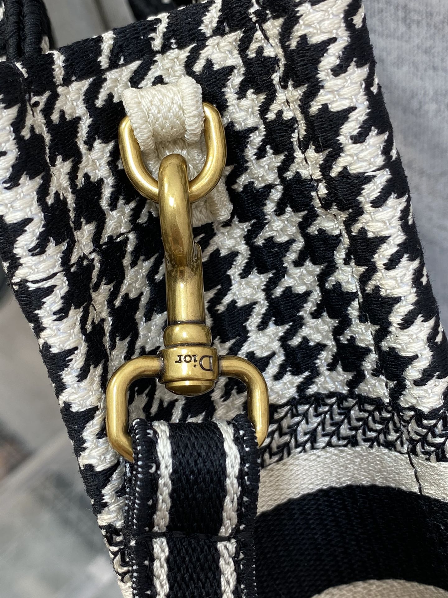 Handbag Dior size 13.5*5*18 cm - vstockx