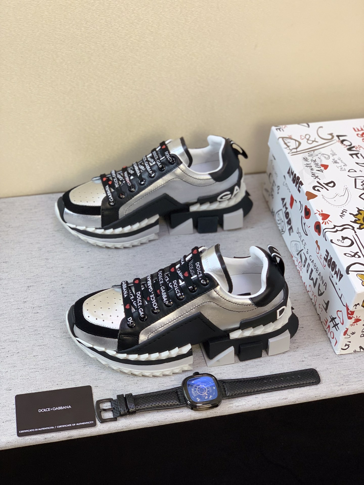 Dolce & Gabbana Low Tops Sneakers 34 - vstockx