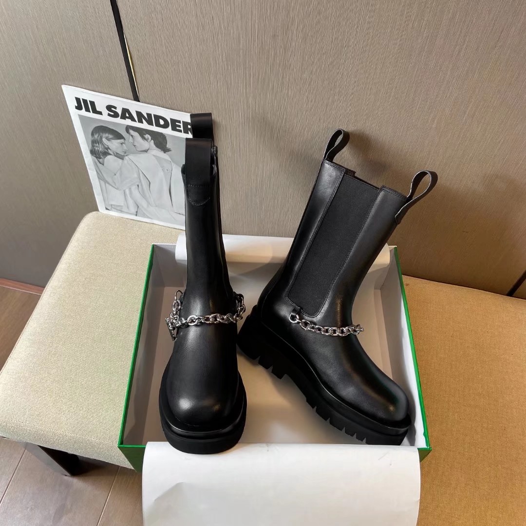 Bottega Veneta Boots 5 - vstockx