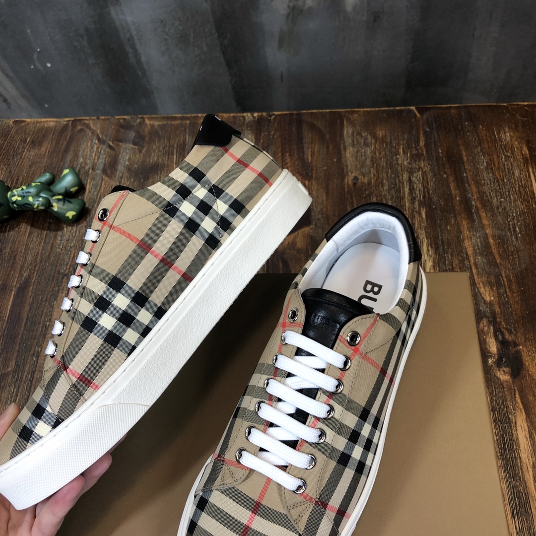 Burberry Rangleton Check Archive Beige Check - vstockx