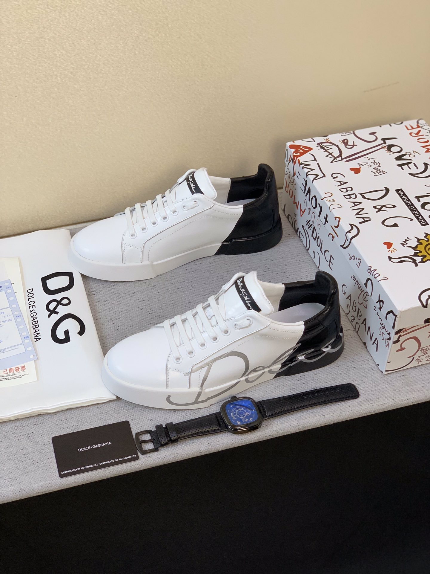 Dolce & Gabbana Low Tops Sneakers 42 - vstockx