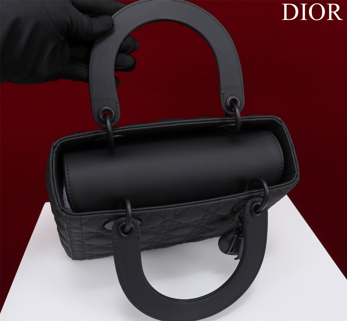 Handbag Dior M0565 size 32*24*12 cm - vstockx