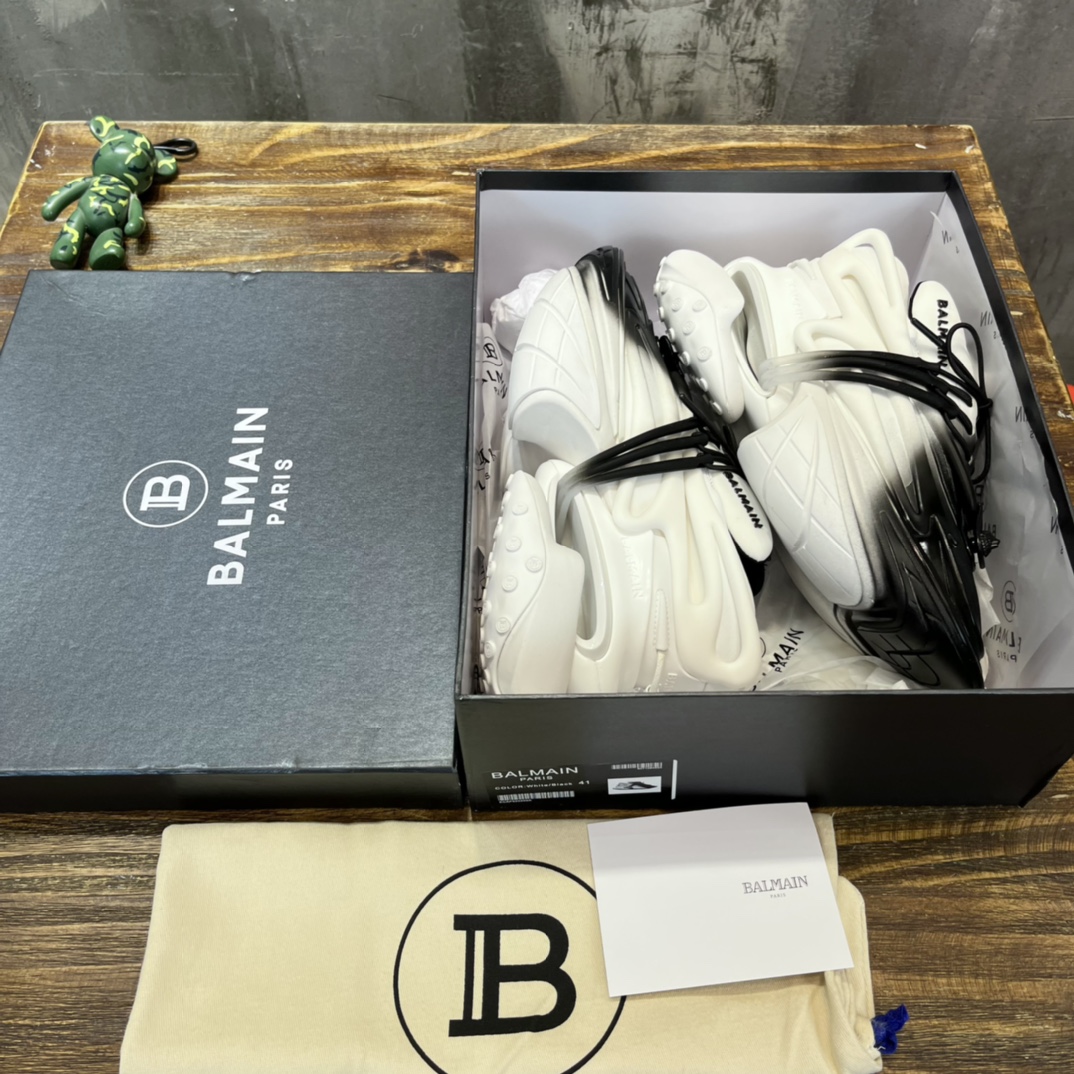 Balmain Unicorn Low-Top White Black Gradiant - vstockx