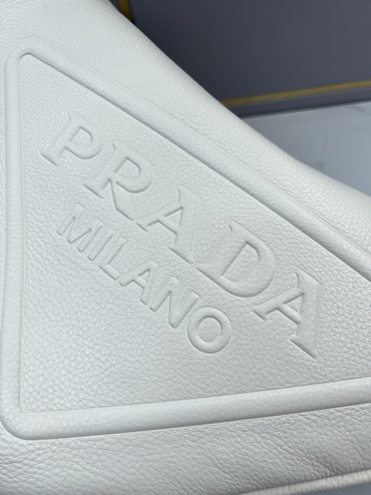 handbags prada 2VY007 22.5*58 - vstockx