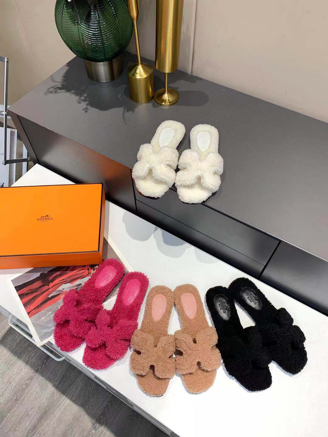 Hermes Sandals 46 - vstockx