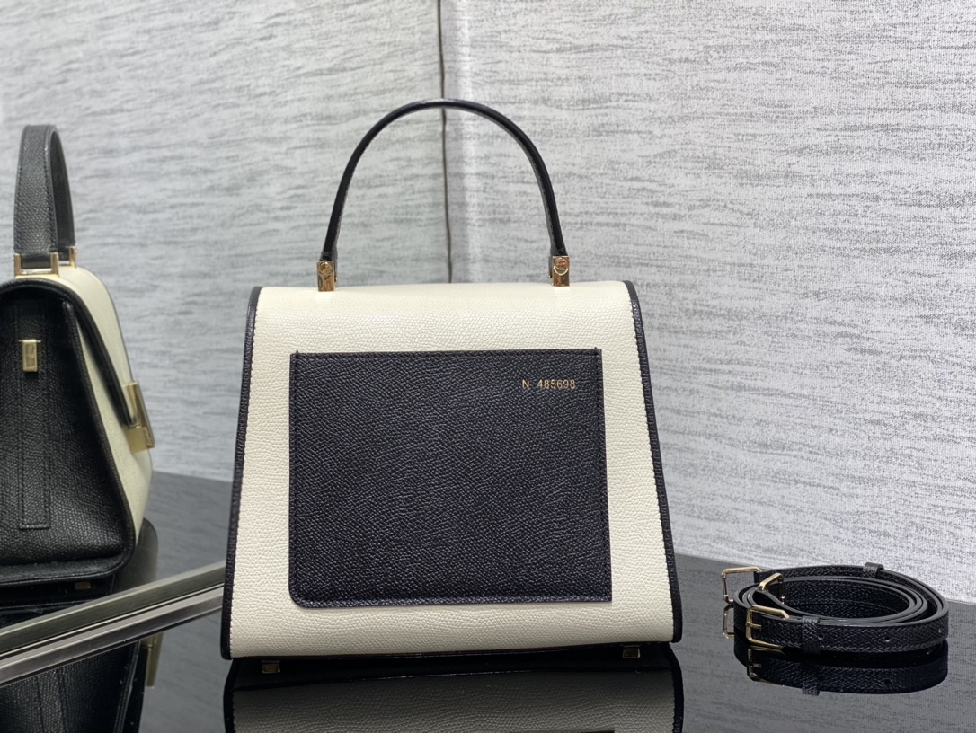 Handbag VALEXTRA size *'* - vstockx