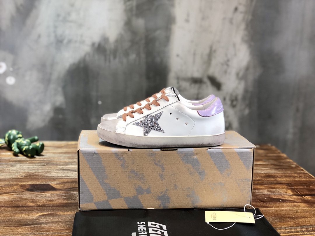 Golden Goose Superstar distressed-finish sneakers 12 - vstockx