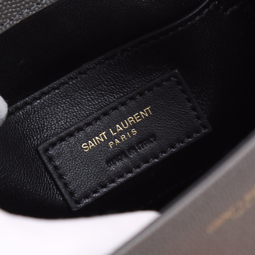 Handbags SAINT LAURENT 602716 size 20  16  7.5 cm - vstockx