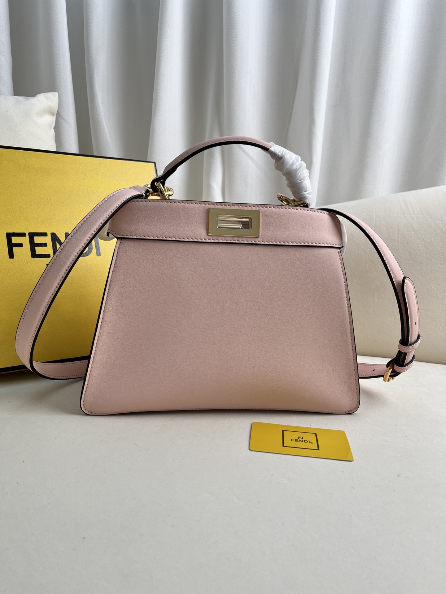 handbags FENDI 0229 size:27*21*11cm - vstockx