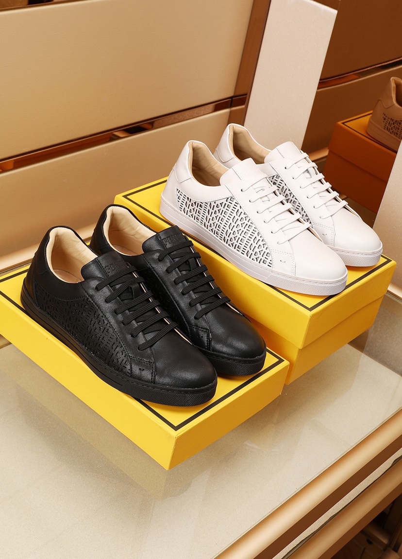 Fendi Low Top Sneakers 11 - vstockx