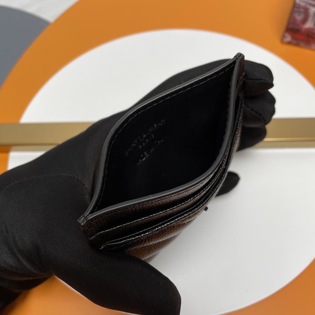 Handbags SAINT LAURENT 423291 size 10x7.5x0.5 cm - vstockx