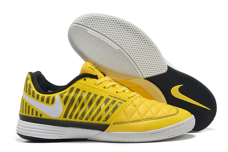 NK football shoes 21 - vstockx