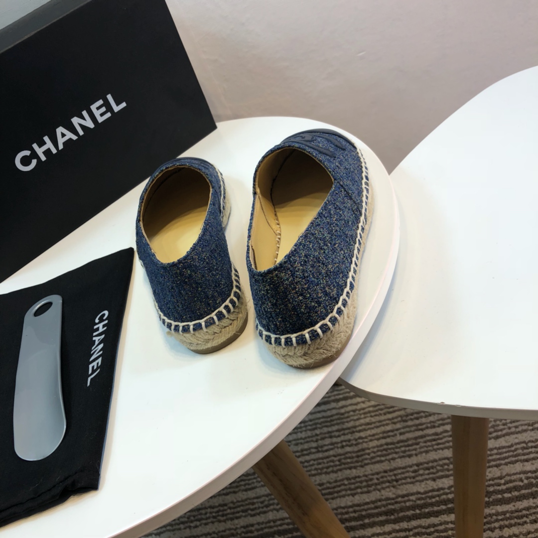 Chanel Loafers 35 - vstockx