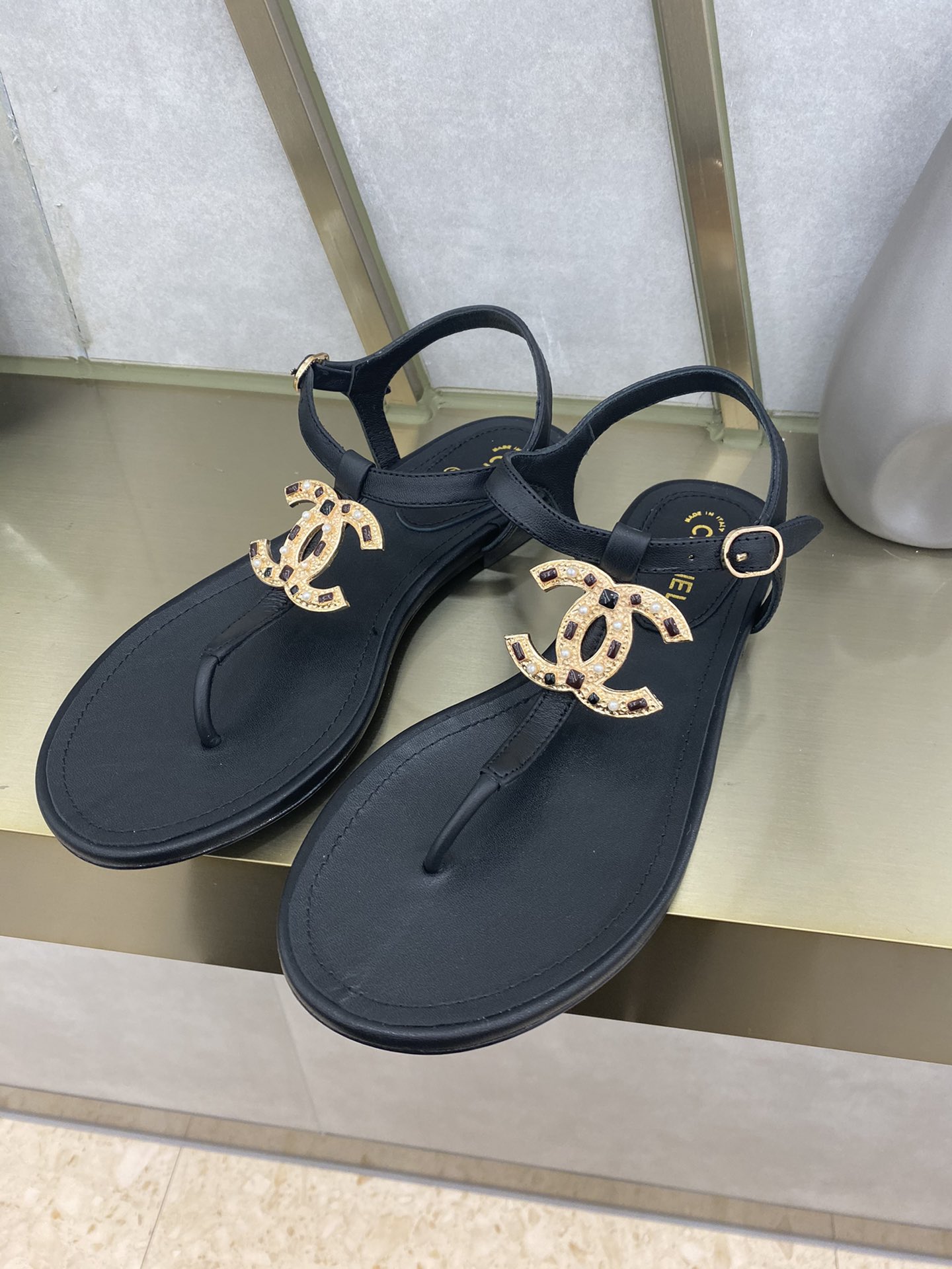 Chanel Slides 36 - vstockx