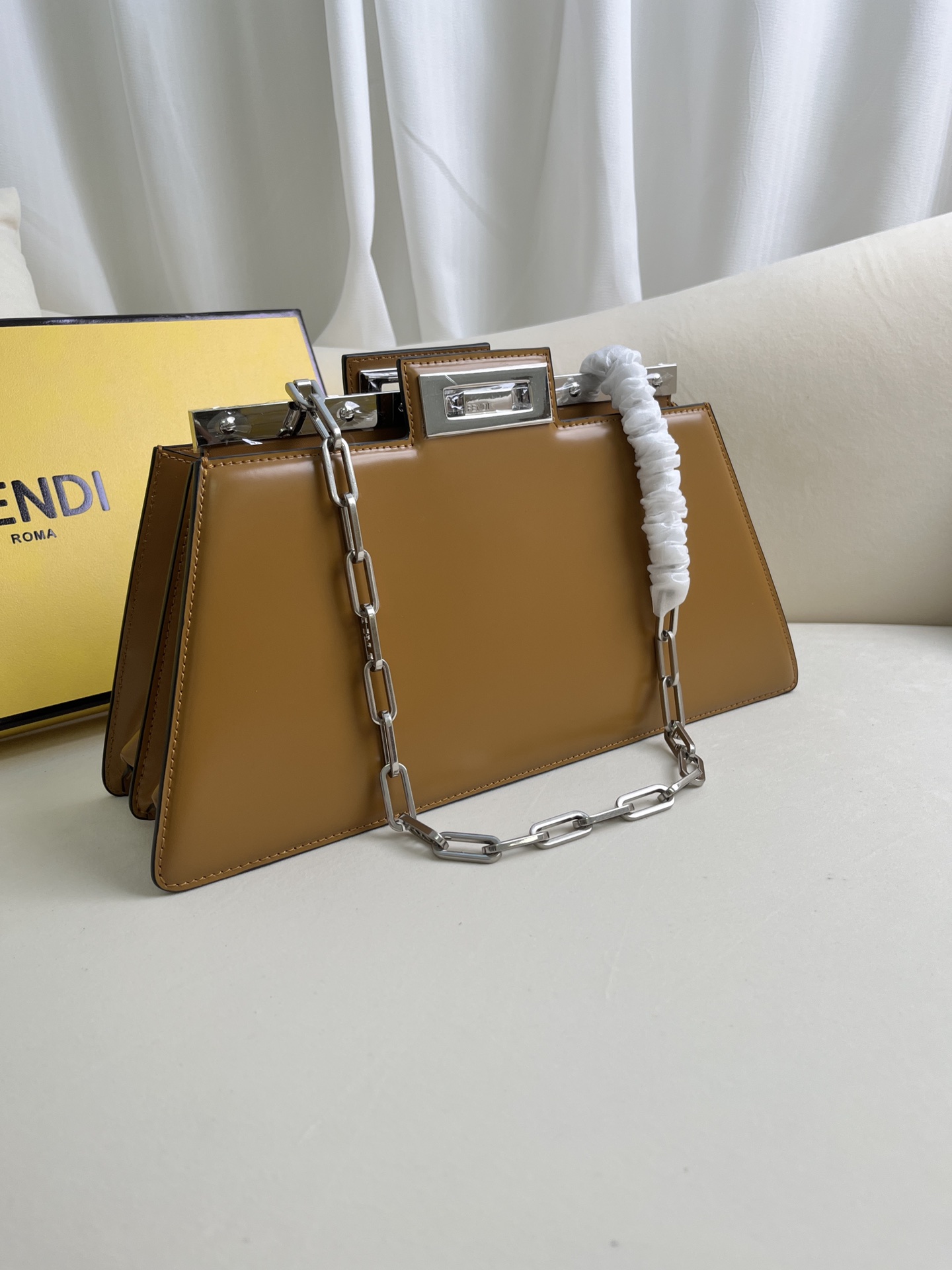 handbags FENDI 1011 size:34*18.5*11cm - vstockx