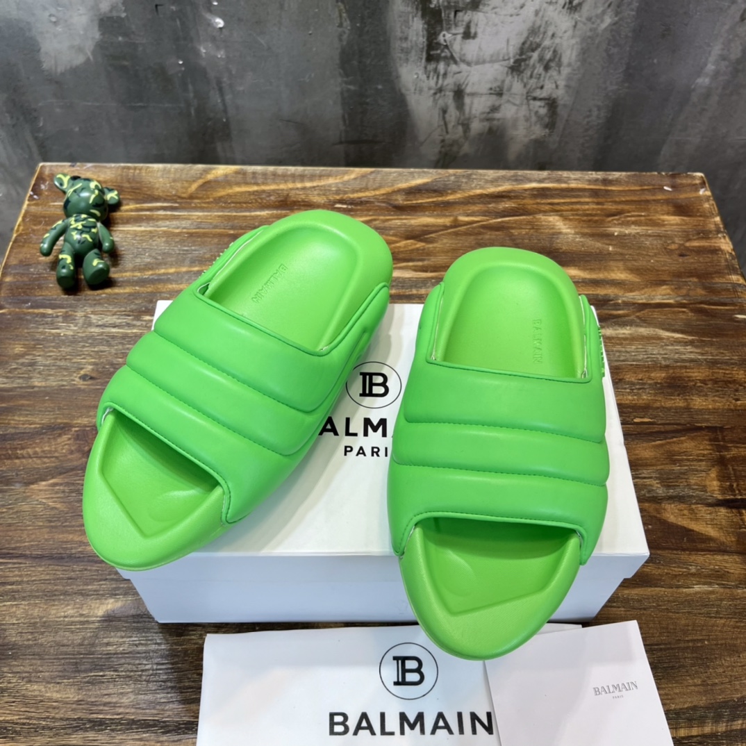 Balmain Quilted leather B-IT mules 5 - vstockx