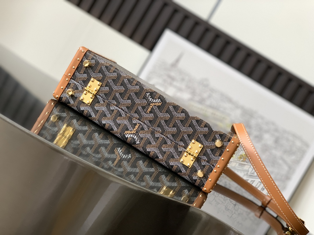 Handbags Goyard Grand Htel 8018 size:17*7.7*24.5 cm - vstockx