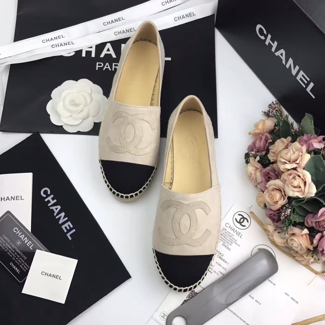 Chanel Loafers 21 - vstockx
