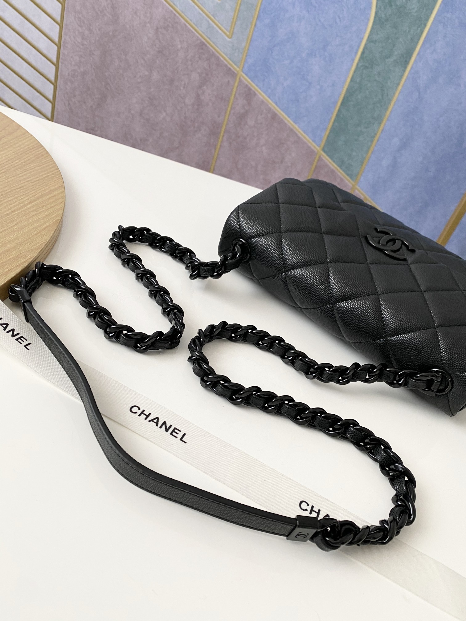 Handbag Chanel 2303 size 24x16.5x7 cm - vstockx