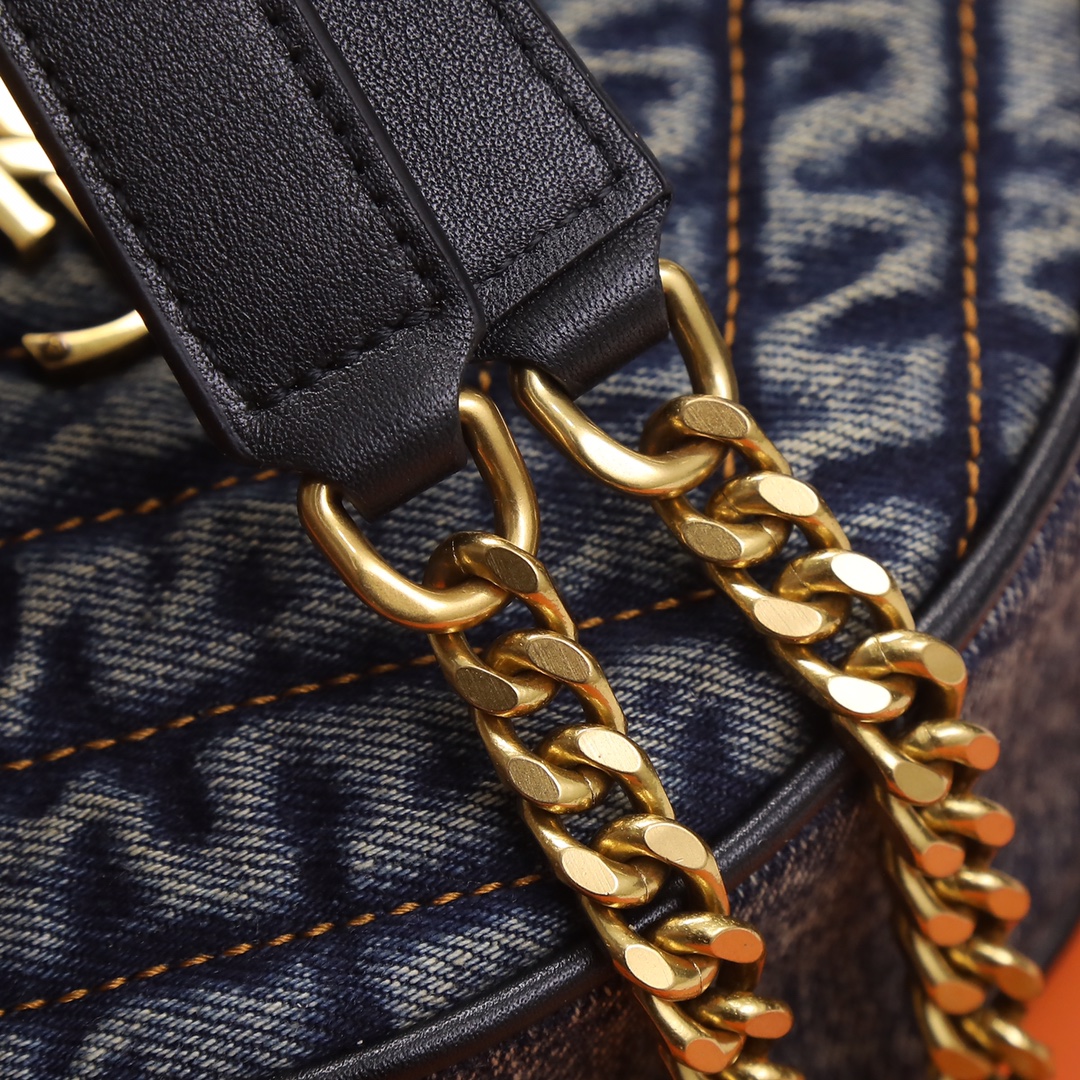 Handbags SAINT LAURENT 610436 size 17  17  5.5 cm - vstockx