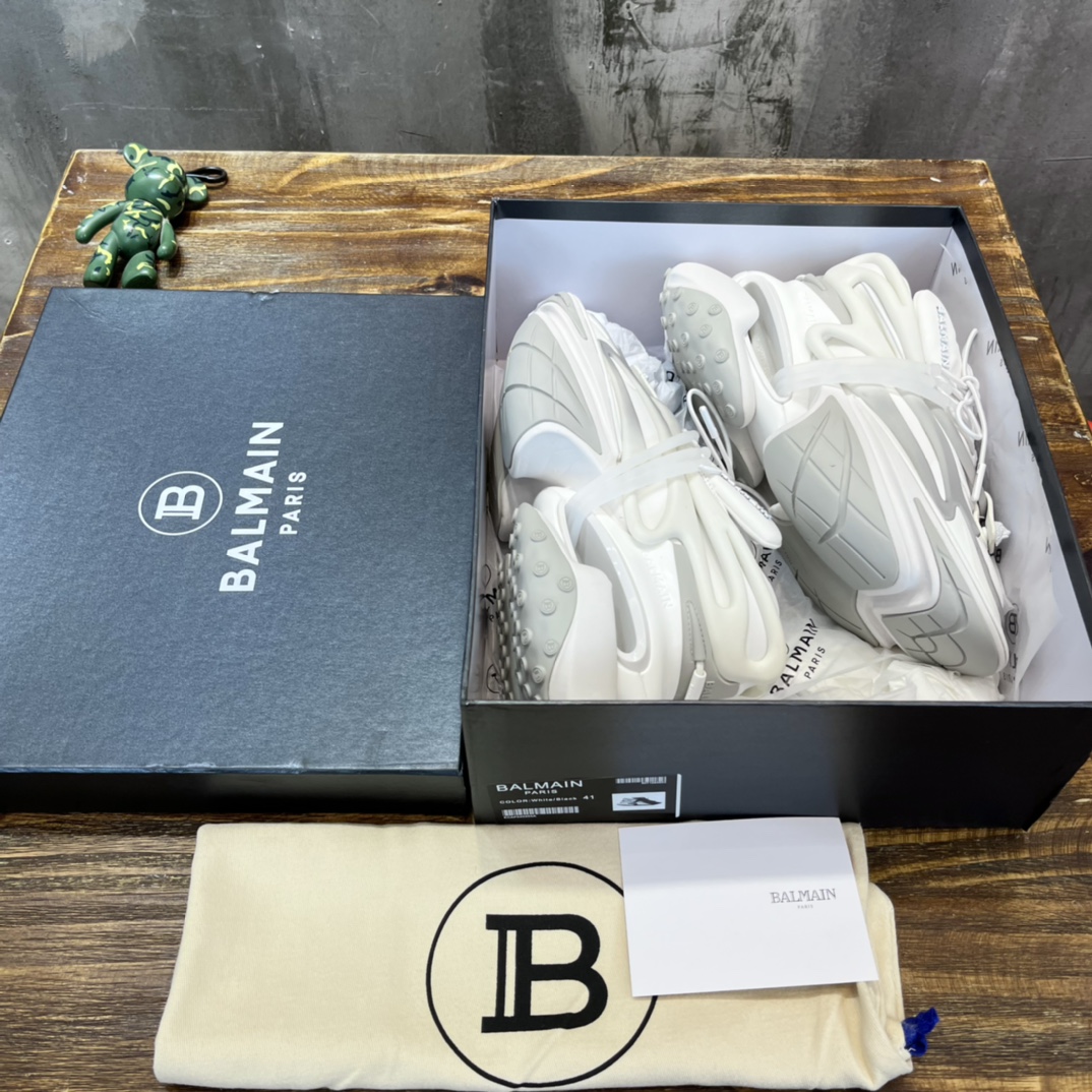 Balmain Unicorn Low-Top White - vstockx