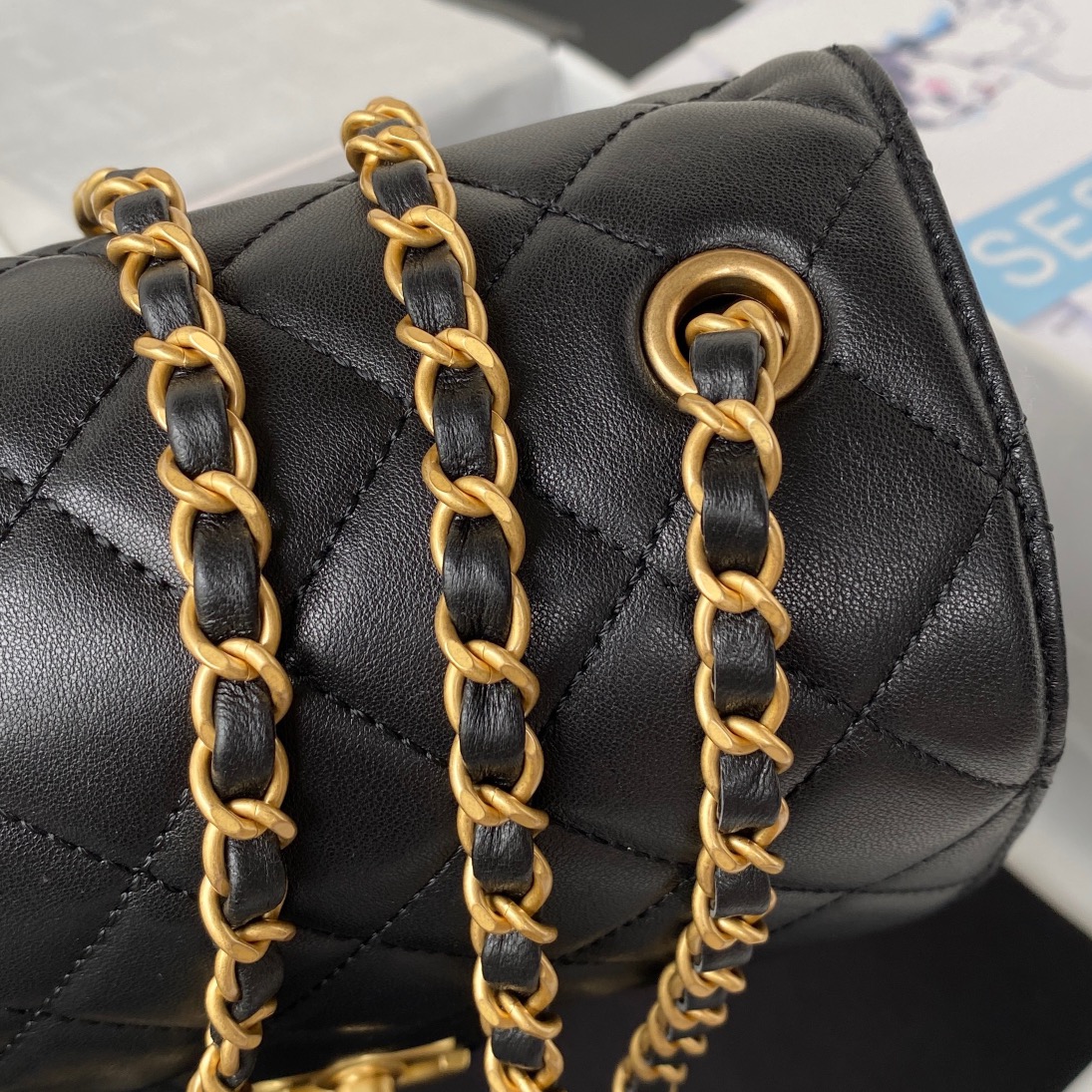 Handbag Chanel AS3649 size 18X19.5X9.5 cm - vstockx