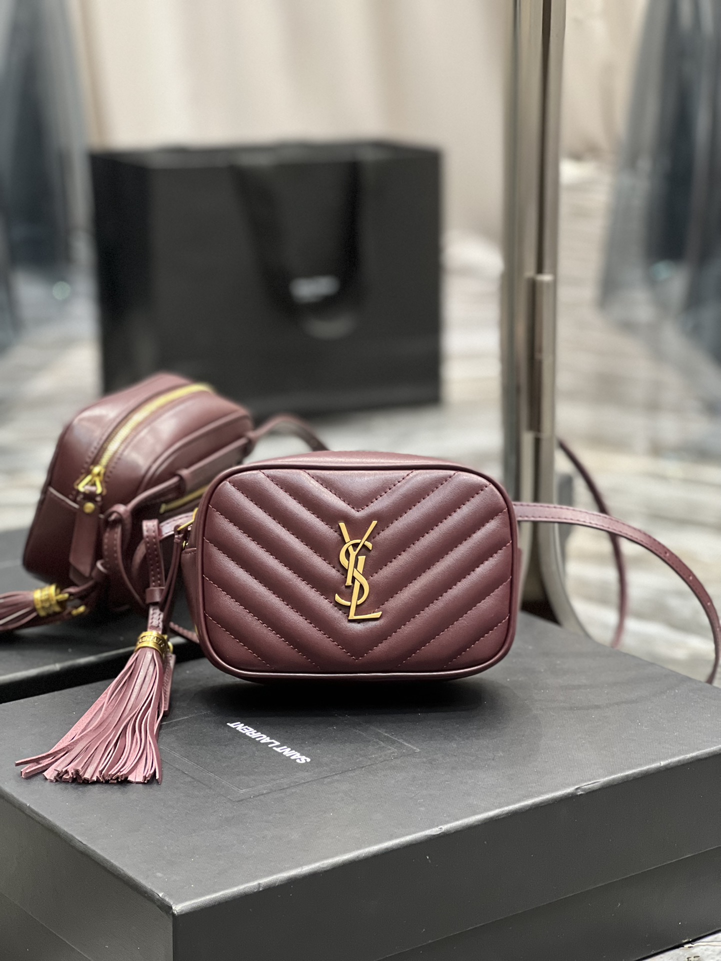 Handbags SAINT LAURENT 534817 size 15.5x10.5x5.5 cm - vstockx