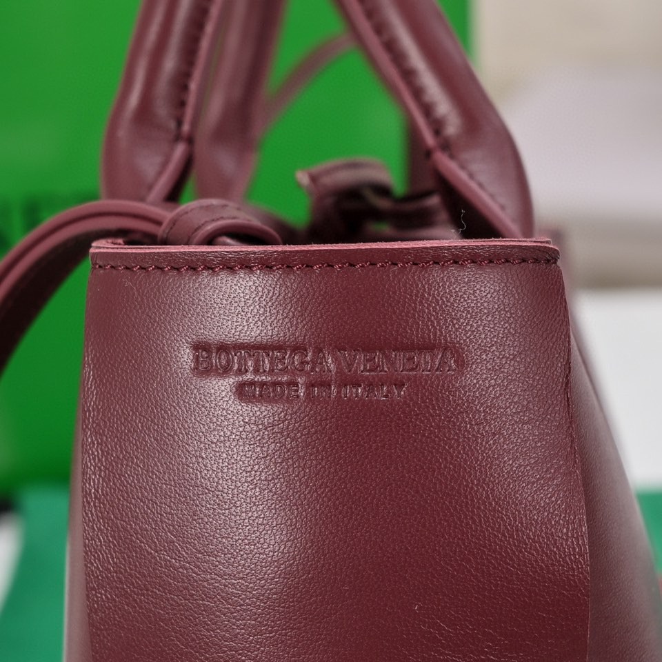 handbags Bottega Veneta 9894# SIZE:25*16*8CM - vstockx