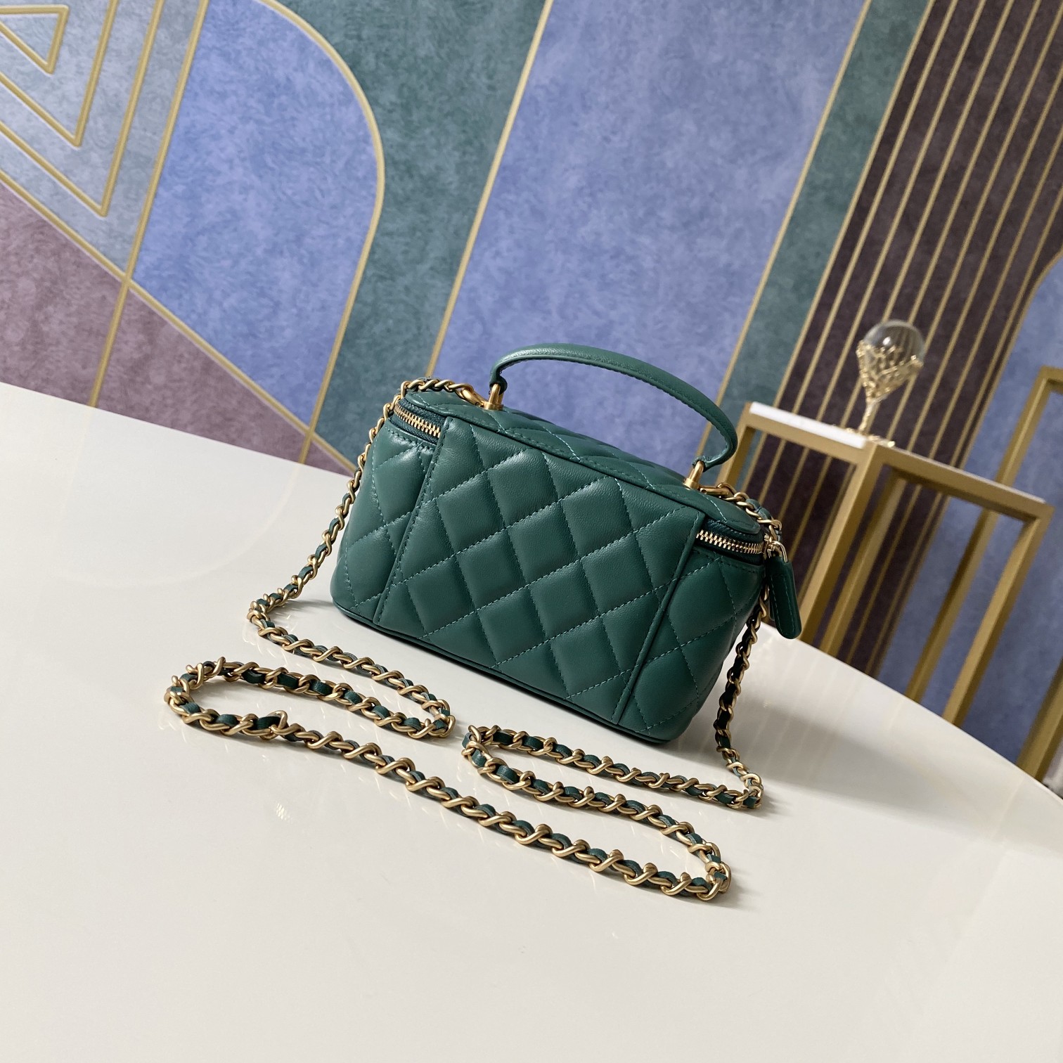 Handbag chanel 81118 size 9.5 17 8 cm - vstockx