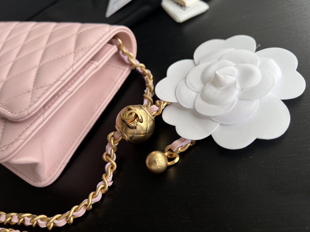 Handbag Chanel AP1450 size 19 cm - vstockx