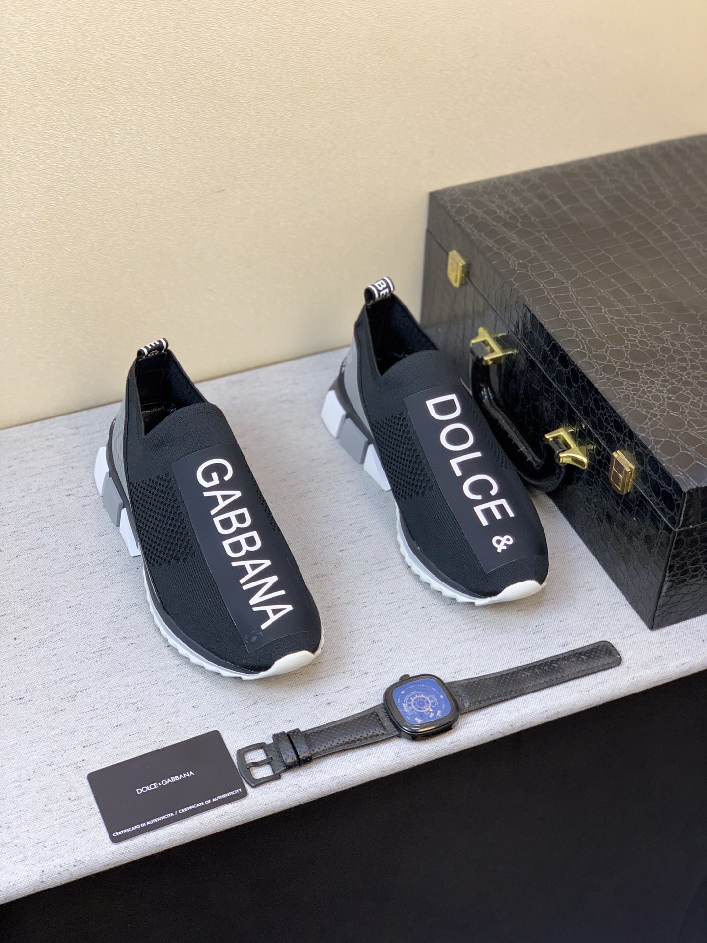Dolce & Gabbana Sorrento 26 - vstockx